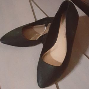 Flats size 8